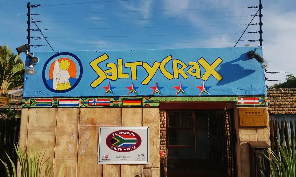 Saltycrax Backpackers And Surf Hostel Блубергстранд Екстериор снимка